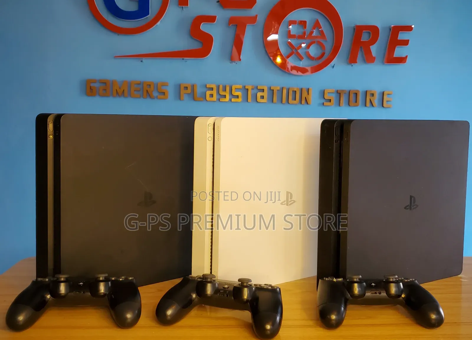  PS4 Slim + FC 26 + 5 Games 