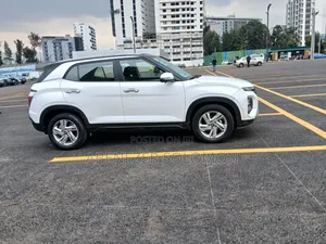 Hyundai Creta 2023 White