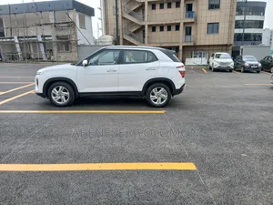 Hyundai Creta 2023 White