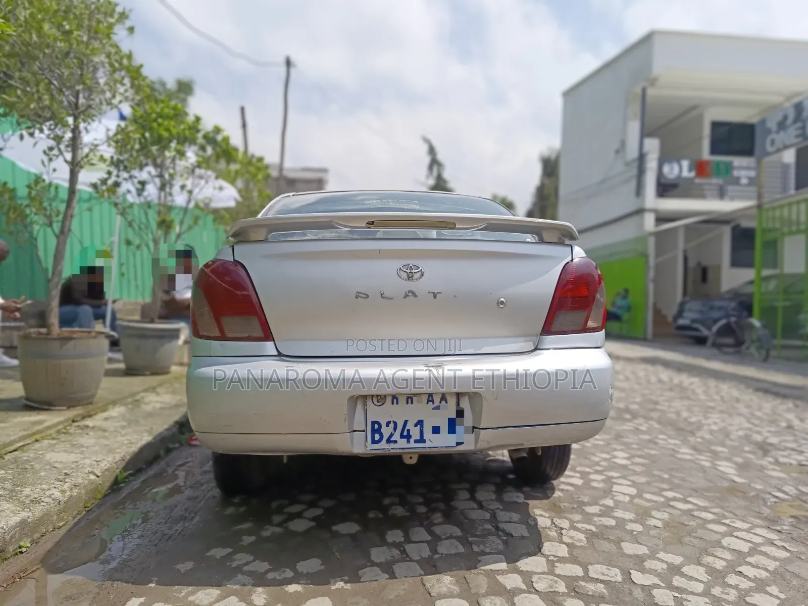 Toyota Platz 2001 Silver
