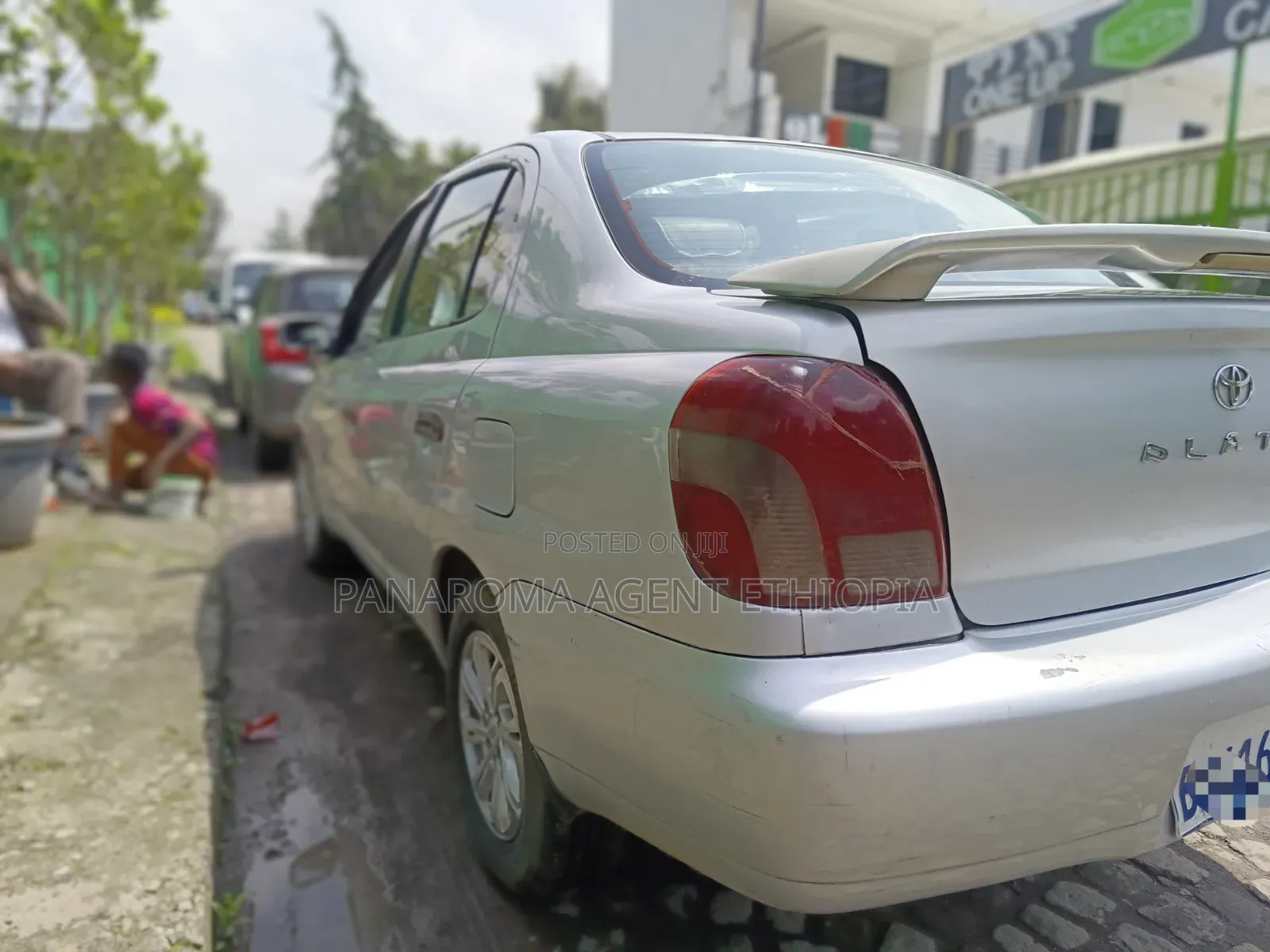 Toyota Platz 2001 Silver