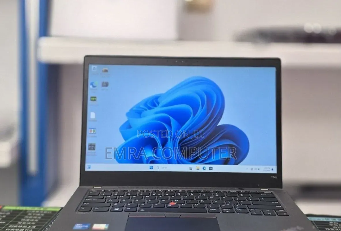 New Laptop Lenovo ThinkPad T14 16GB Intel Core i5 SSD 512GB