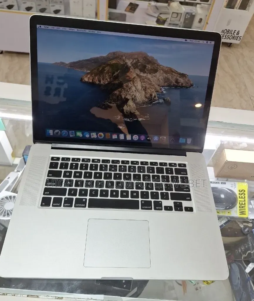 New Laptop Apple MacBook Pro 2014 16GB Intel Core i7 SSD 512GB