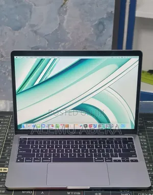 New Laptop Apple MacBook Pro 2023 M2 8GB Apple M2 SSD 256GB