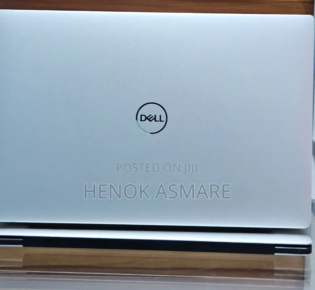 New Laptop Dell XPS 13 16GB Intel Core i7 SSD 512GB