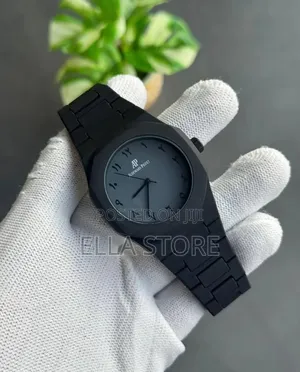 Black AP-style Analog Luxury Watch, Metal Bracelet, Black Coated Case