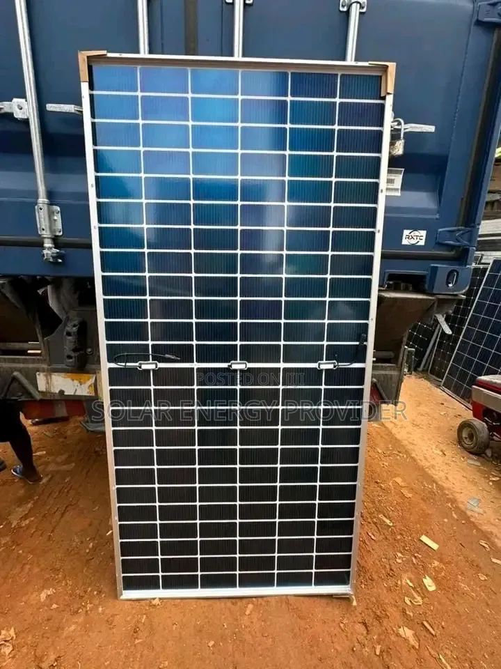 Solar Panel Invertor and Lithium Ion Batteries