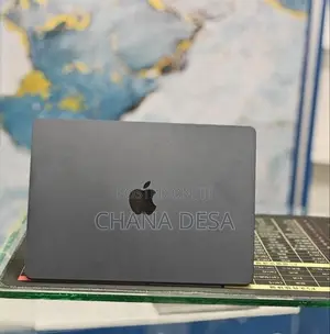 New Laptop Apple MacBook Air 2022 M2 8GB Apple M2 SSD 512GB