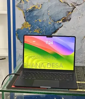 New Laptop Apple MacBook Air 2022 M2 8GB Apple M2 SSD 512GB