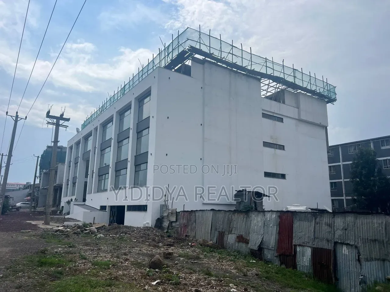 ጥንቅቅ ብለው ያለቁ የንግድ ሱቆችን ከ1.7 ሚሊየን ብር ሙሉ ክፍያ ጀምሮ