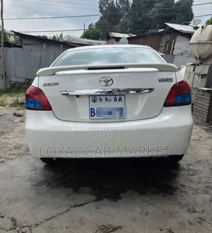 Toyota Yaris 2008 White