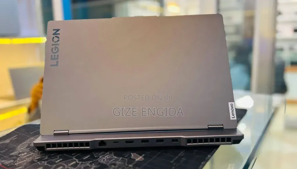 New Laptop Lenovo Legion 5 16GB AMD Ryzen 7 SSD 1T