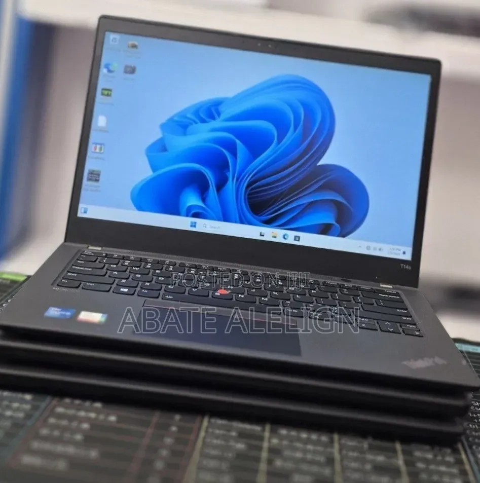 New Laptop Lenovo ThinkPad T14 16GB Intel Core i5 SSD 512GB