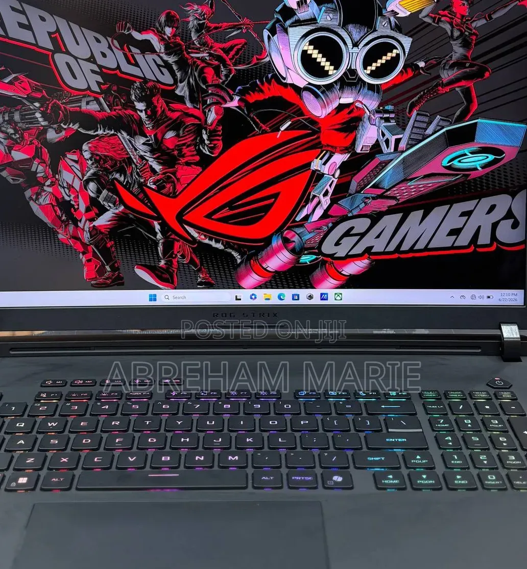 New Laptop Asus ROG Strix G18 32GB Intel Core Ultra 9 SSD 2T