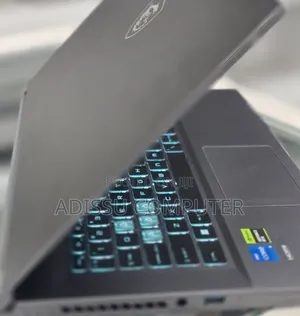 New Laptop MSI GF65 Thin 10UE 16GB Intel Core i5 SSD 1T