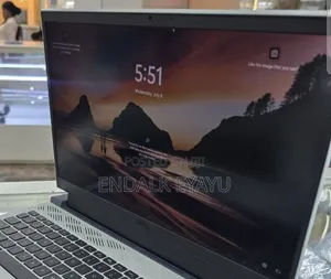 New Laptop Dell G15 5510 16GB Intel Core i7 SSD 512GB