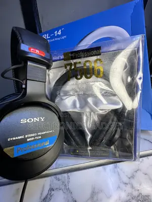 Sony MDR-7506 Professional Wired Stereo Headphones – Studio Monitor