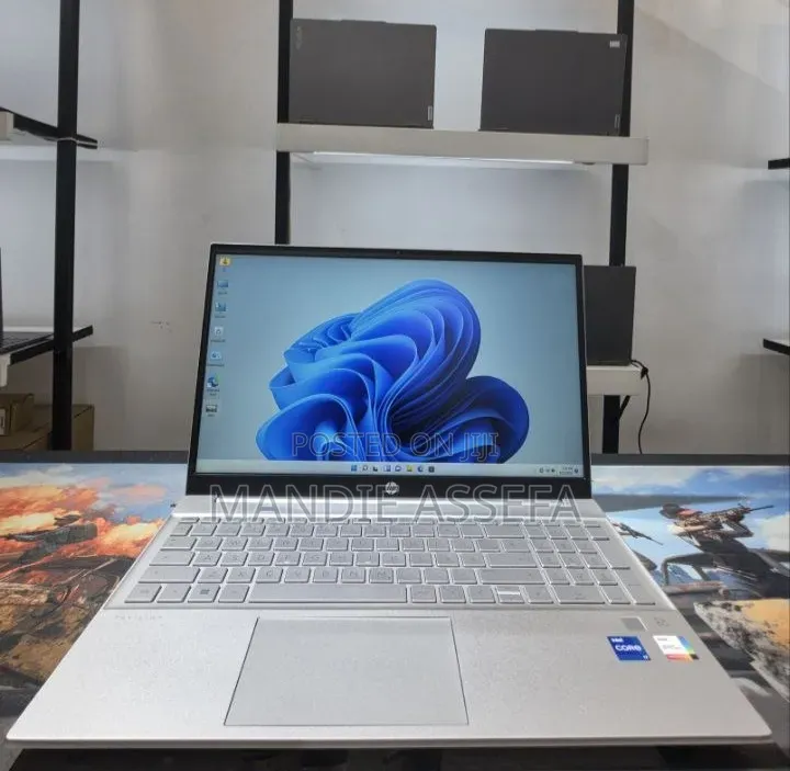 New Laptop HP Pavilion 15 16GB Intel Core i7 SSD 512GB