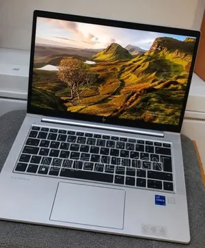 New Laptop HP EliteBook 840 G8 16GB Intel Core i5 SSD 512GB