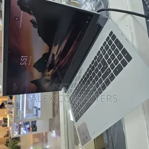 New Laptop Dell G15 5511 16GB Intel Core i7 SSD 512GB
