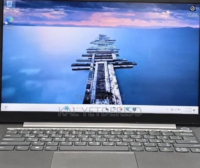New Laptop Lenovo 8GB Intel Core i5 SSD 512GB