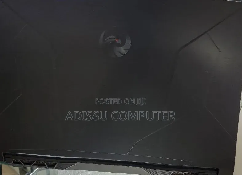 New Laptop MSI 16GB AMD Ryzen 5 SSD 512GB