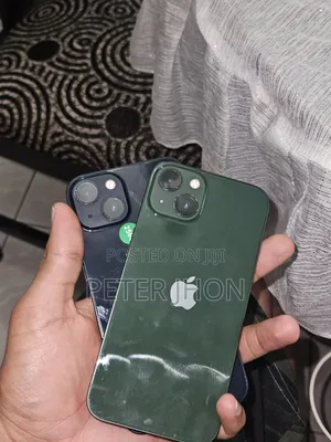 New Apple iPhone 13 256 GB Black