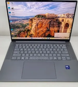 New Laptop Lenovo 32GB Intel Core Ultra 7 SSD 1T
