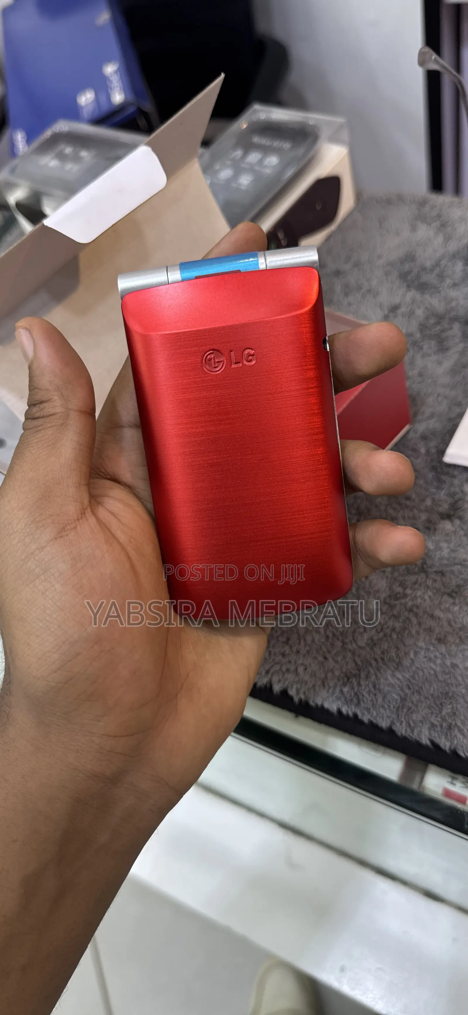 New LG G360 Red