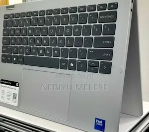 New Laptop HP OmniBook 5 14" 16GB Intel Core 7 SSD 512GB