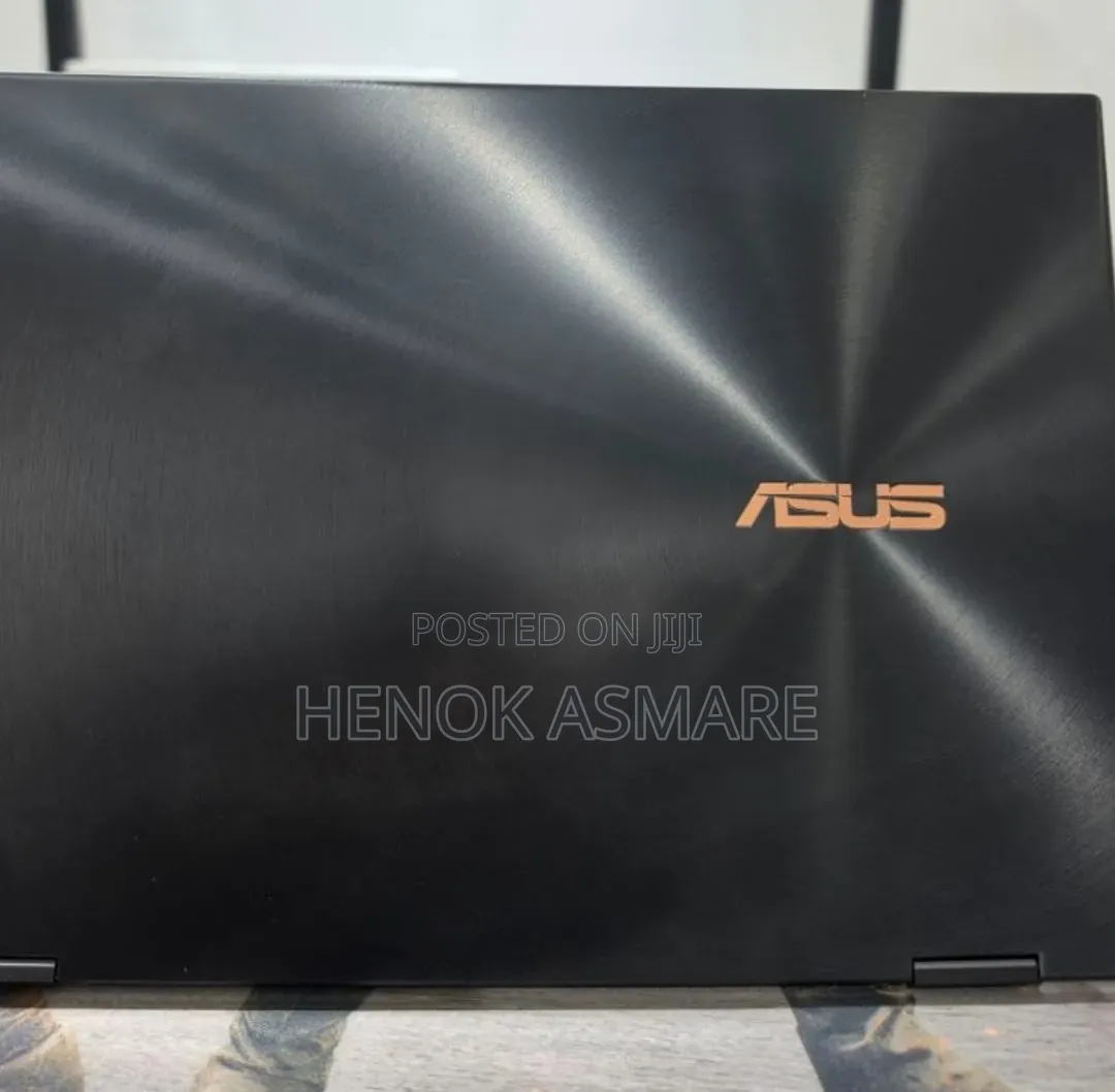 New Laptop Asus Zenbook 14 16GB Intel Core i7 SSD 512GB