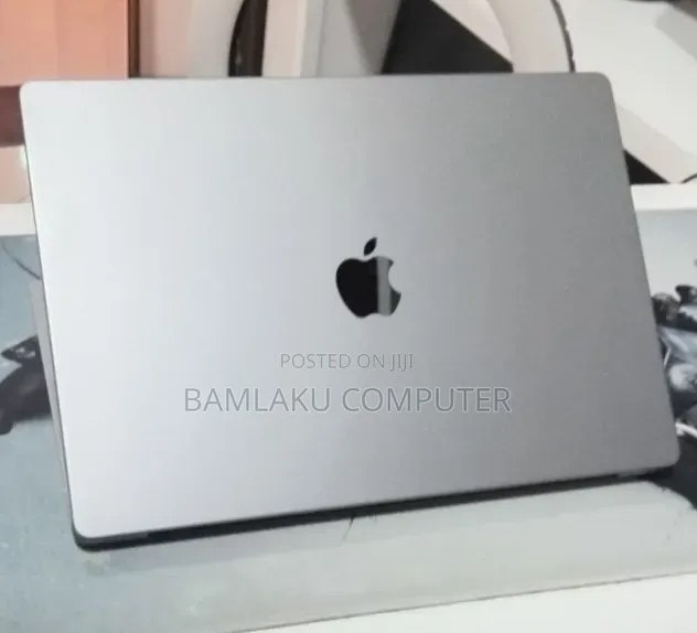 New Laptop Apple MacBook Pro 2021 M1 Max 32GB Apple M1 Max SSD 1T