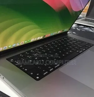New Laptop Apple MacBook Pro 2021 M1 Max 32GB Apple M1 Max SSD 1T