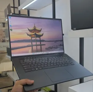 New Laptop Dell Inspiron 15 16GB Intel Core i7 SSD 512GB