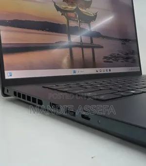 New Laptop Dell Inspiron 15 16GB Intel Core i7 SSD 512GB