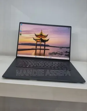 New Laptop Dell Inspiron 15 16GB Intel Core i7 SSD 512GB