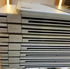 New Laptop HP OmniBook 7 14" 16GB Intel Core 7 SSD 512GB