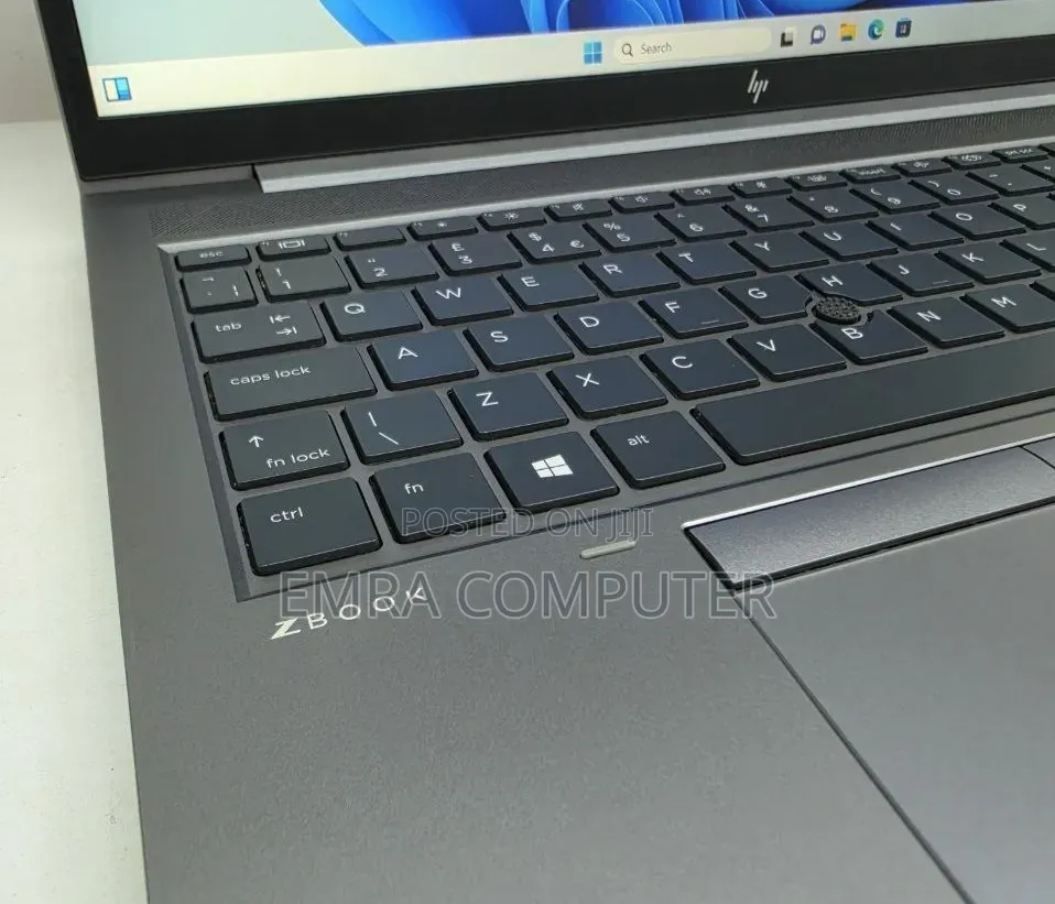 New Laptop HP 16GB Intel Core i7 SSD 512GB