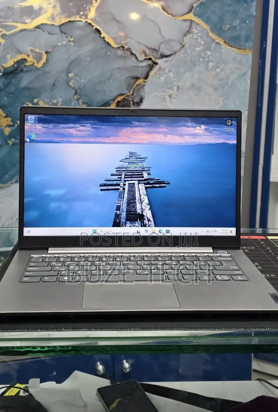 New Laptop Lenovo 8GB Intel Core i5 SSD 512GB