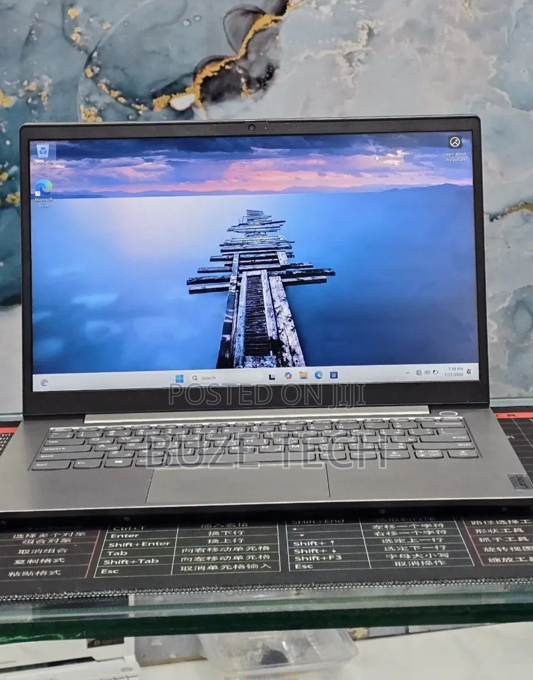 New Laptop Lenovo 8GB Intel Core i5 SSD 512GB