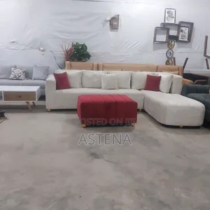 Unique Design Sectional Sofa 
ዘመናዊ እና ልዩ ዲዛይን ያለው Sectional Sofa