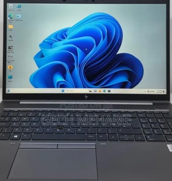 New Laptop HP ZBook Studio G8 16GB Intel Core i7 SSD 512GB