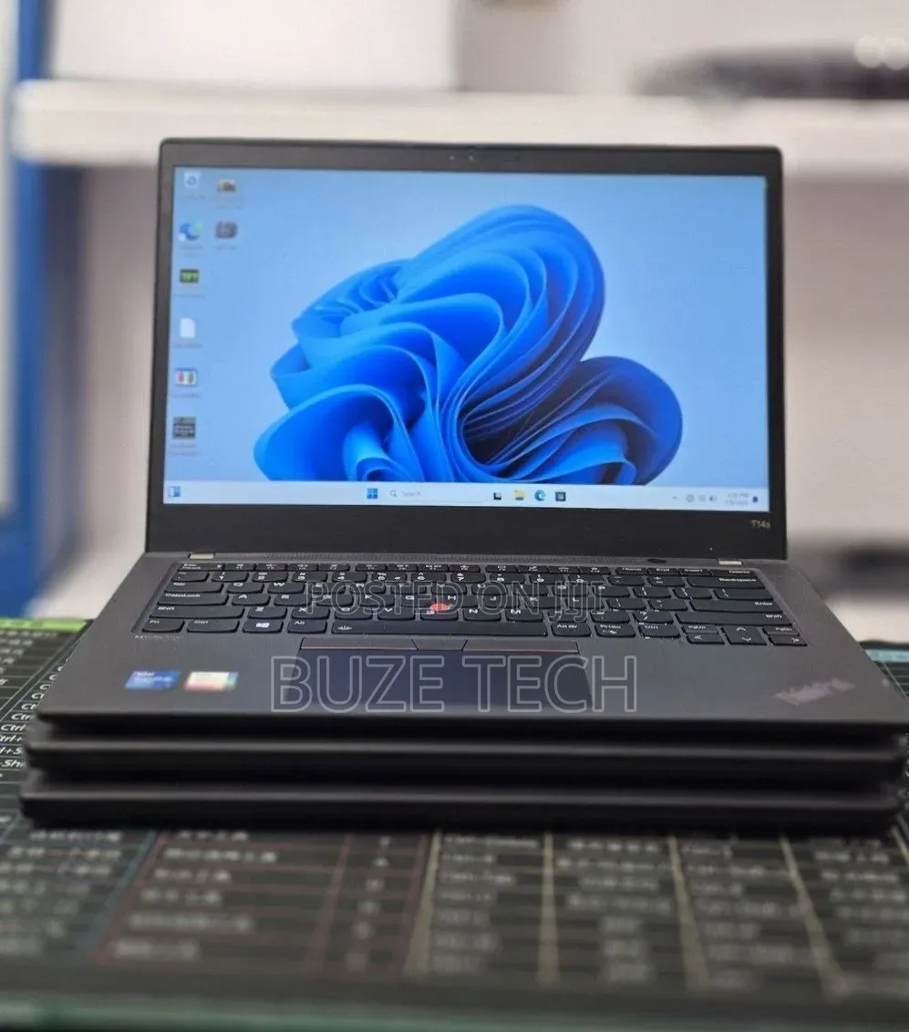 New Laptop Lenovo ThinkPad T14 16GB Intel Core i5 SSD 512GB