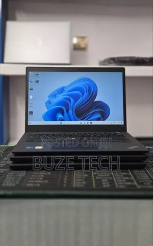New Laptop Lenovo ThinkPad T14 16GB Intel Core i5 SSD 512GB