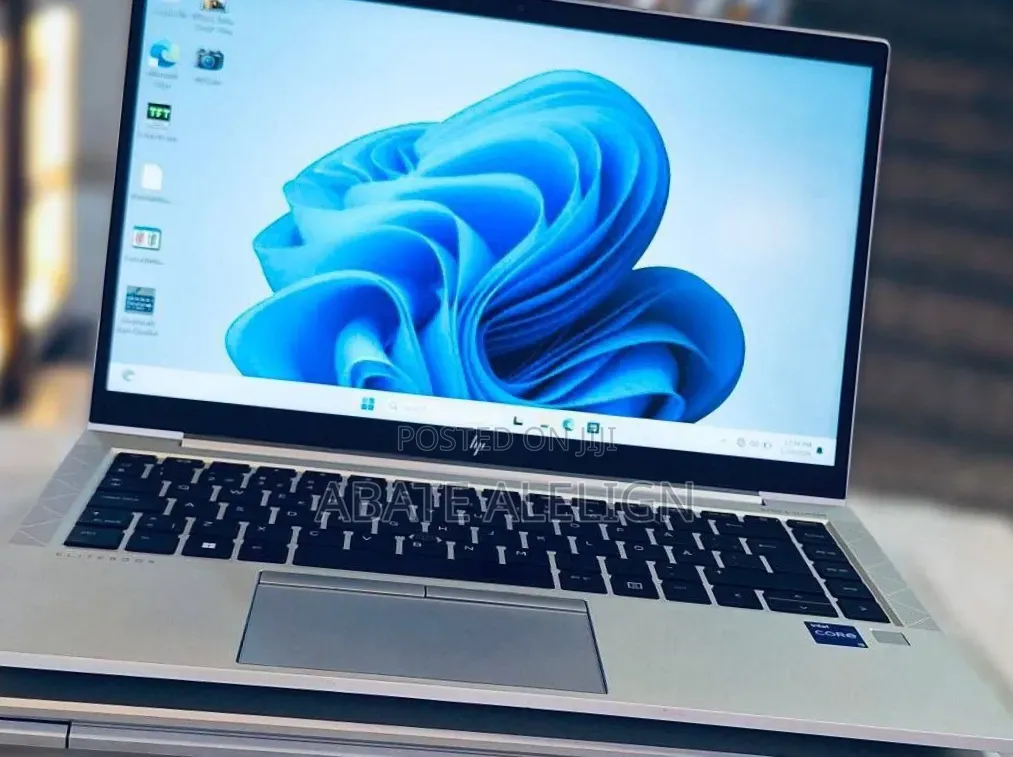 New Laptop HP EliteBook 840 G8 16GB Intel Core i5 SSD 512GB