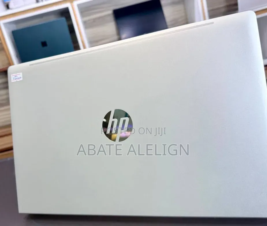 New Laptop HP ProBook 640 16GB Intel Core i5 SSD 512GB