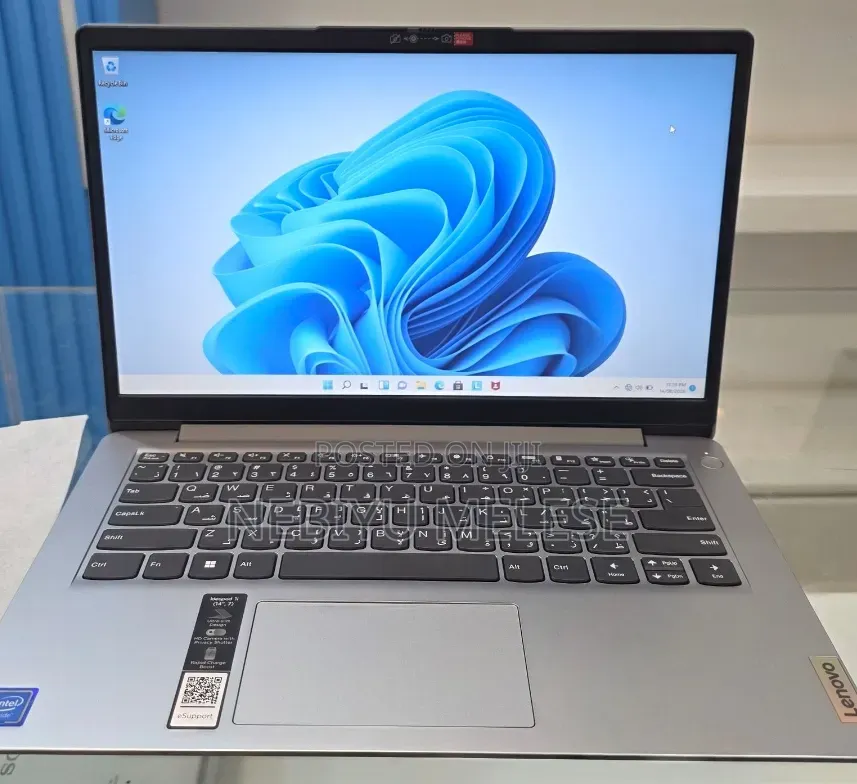 New Laptop Lenovo Ideapad 3 4GB Intel Celeron SSD 128GB