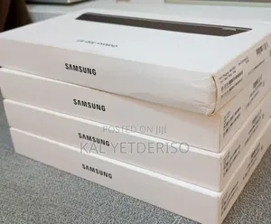 New Laptop Samsung 8GB SSD 128GB