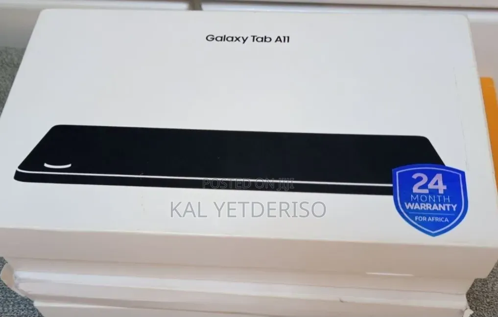 New Laptop Samsung 8GB SSD 128GB