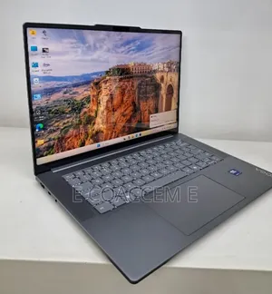 New Laptop Lenovo 32GB Intel Core Ultra 7 SSD 1T